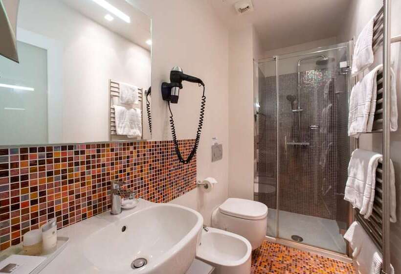 اتاق سوپریور با چشمانداز شهر, Annunziata