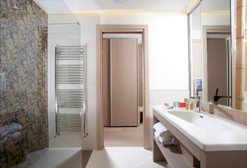 带海景的行政房, Aurora