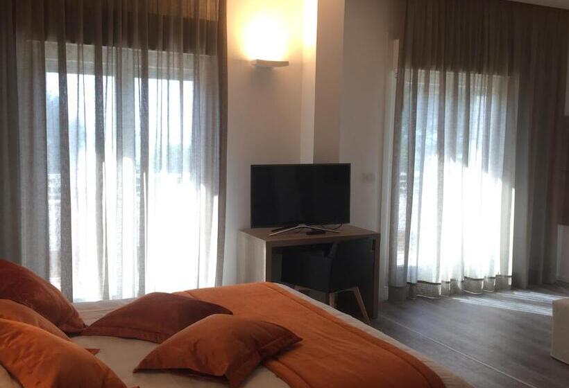 海景套房, Aurora