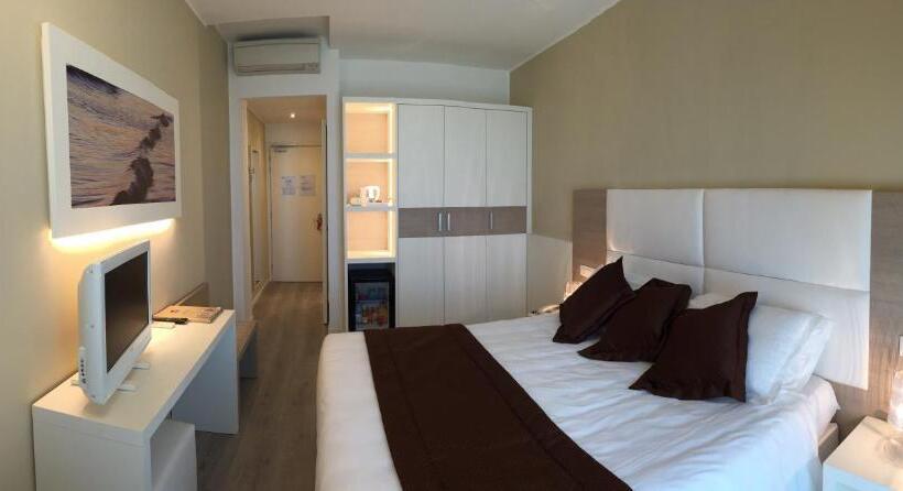 豪华海景房, Aurora