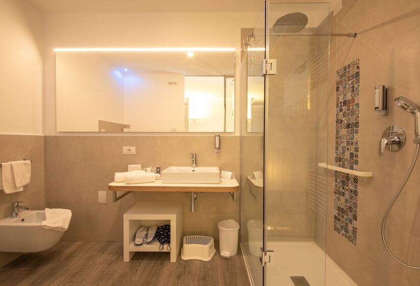 舒适型房间, Aurora