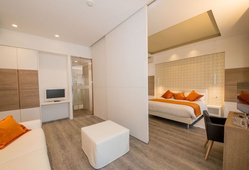 海景套房, Aurora