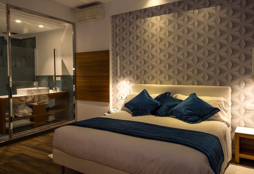 小型套房带海景, Aurora