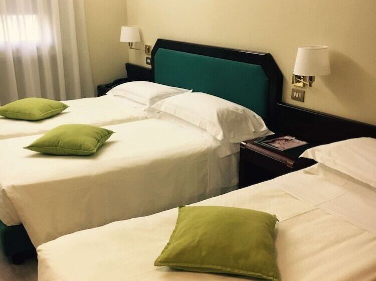 标准间, Astoria Sure Hotel Collection By Best Western