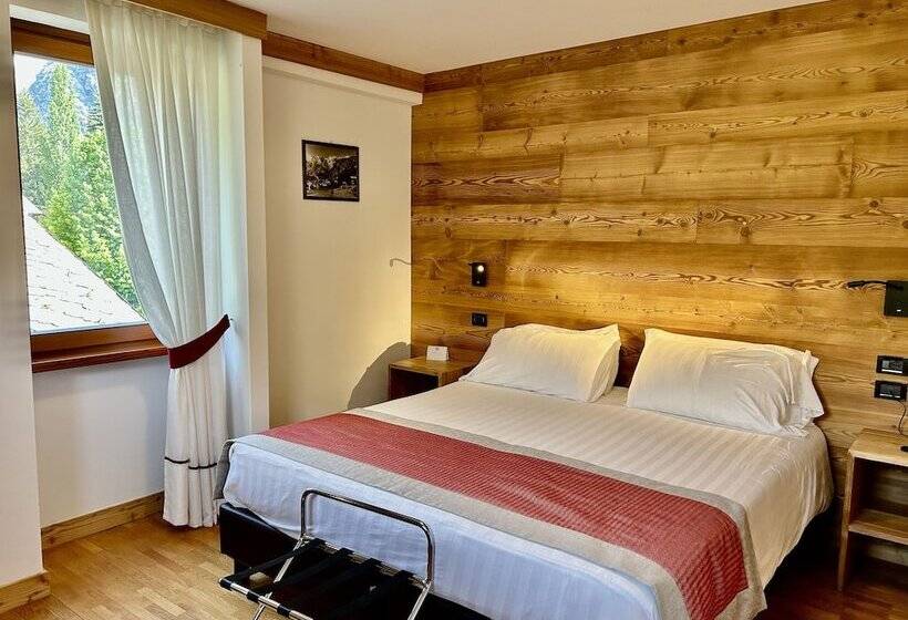 스탠다드 룸, Croux