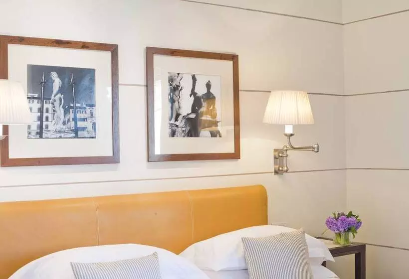 اتاق لوکس, Gallery Hotel Art Lungarno Collection