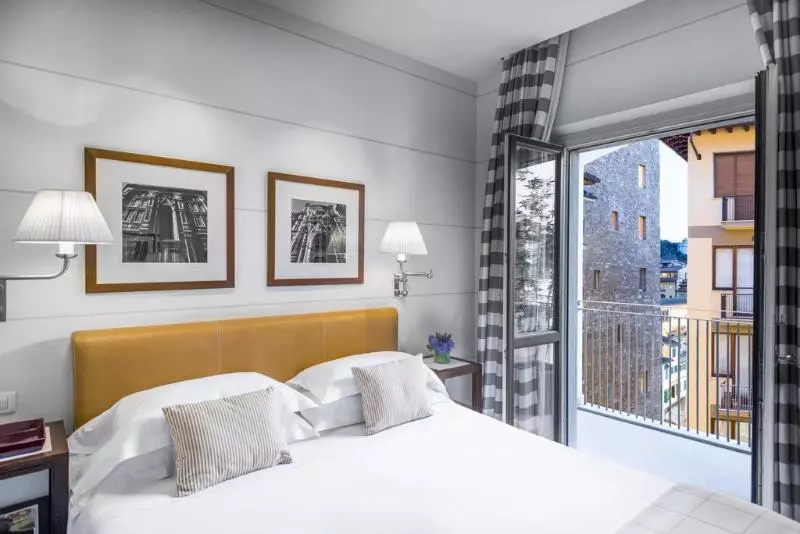 اتاق لوکس, Gallery Hotel Art Lungarno Collection