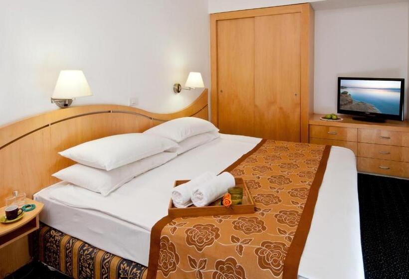 חדר משפחתי דלוקס, Leonardo Club Hotel Dead Sea   All Inclusive
