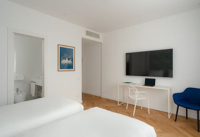 اتاق سوپریور سه تخته, Morfeo