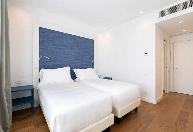 اتاق سوپریور سه تخته, Morfeo