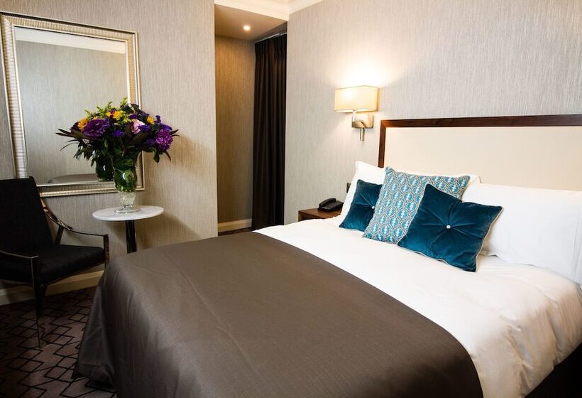 غرفة قياسية, The Victoria