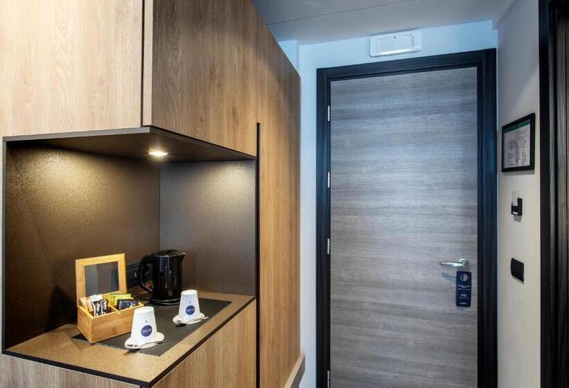 اتاق سوپریور, Novotel Parma Centro