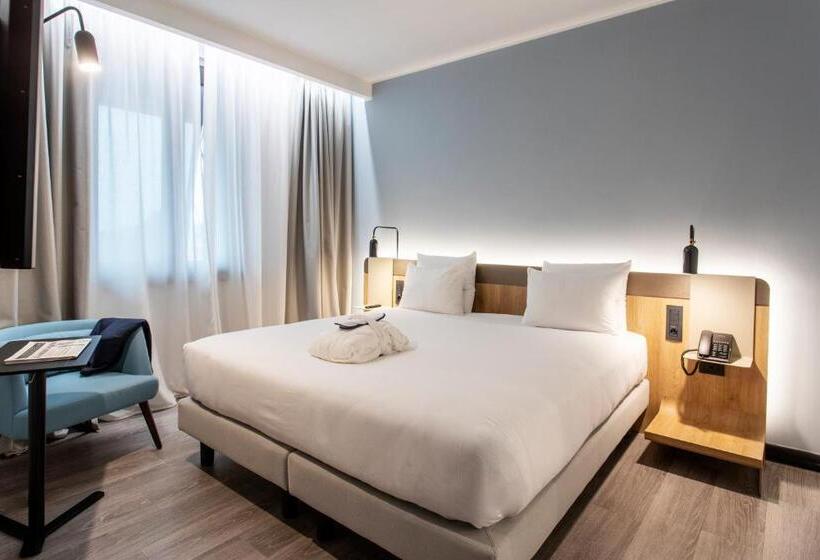 اتاق استاندارد, Novotel Parma Centro