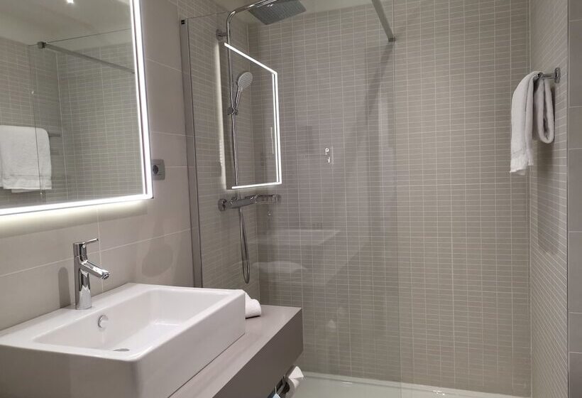 اتاق سوپریور, Novotel Parma Centro