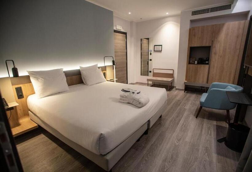 سوئیت پرزیدنت, Novotel Parma Centro