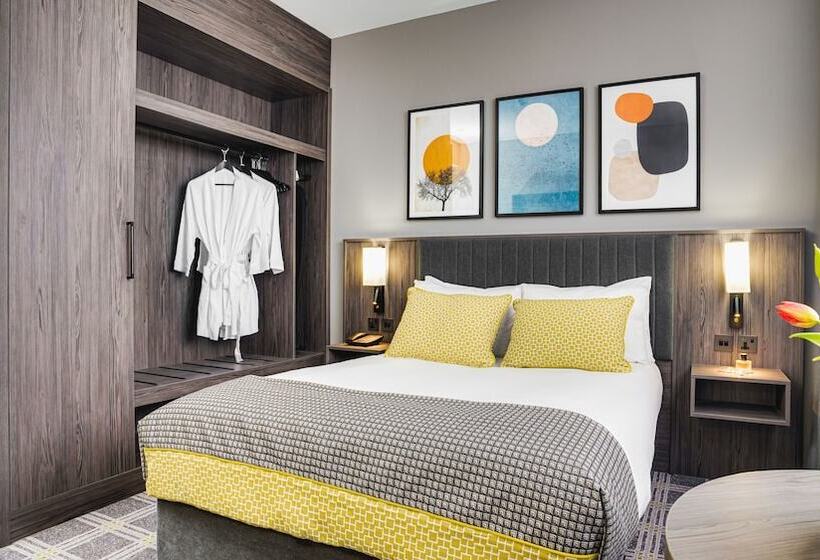 Номер Стандарт, Plaza Hotel Tallaght