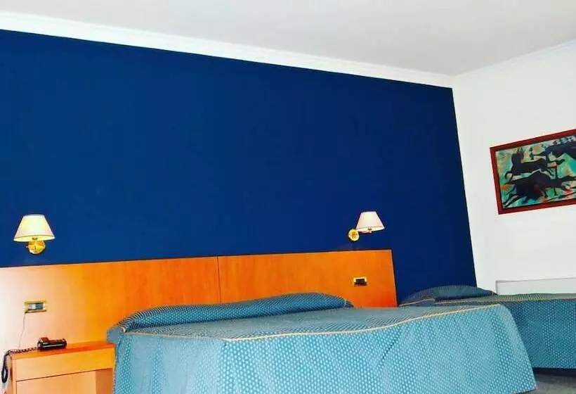 Comfort 3 Pers. Værelse, 90
