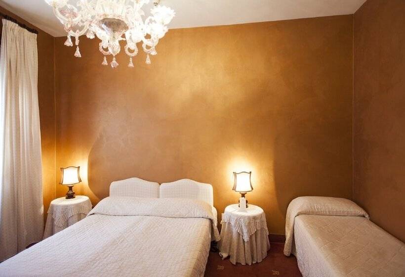 Standaard Driepersoonskamer, Columbia