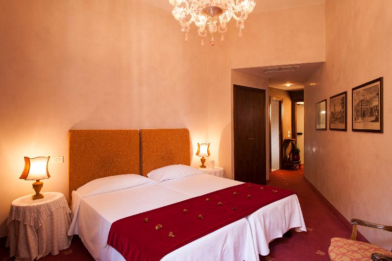 Superior Kamer, Columbia