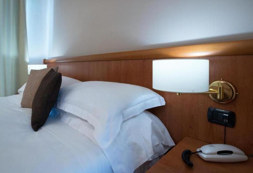 חדר סטנדרט לשלושה, Garden