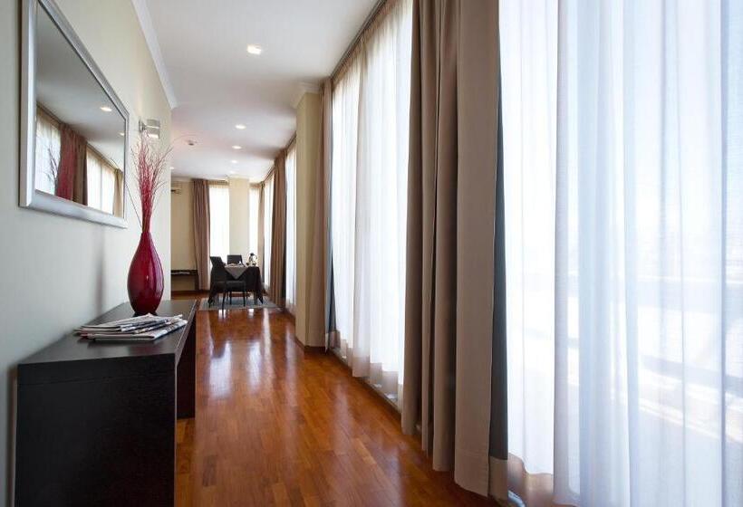 סוויטה, Garden