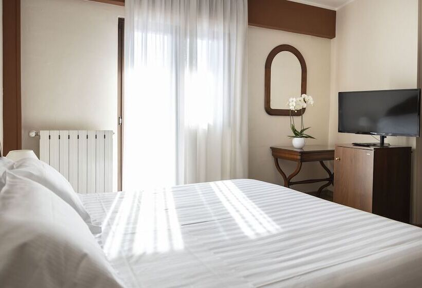 스탠다드 룸, Grand Hotel Del Parco