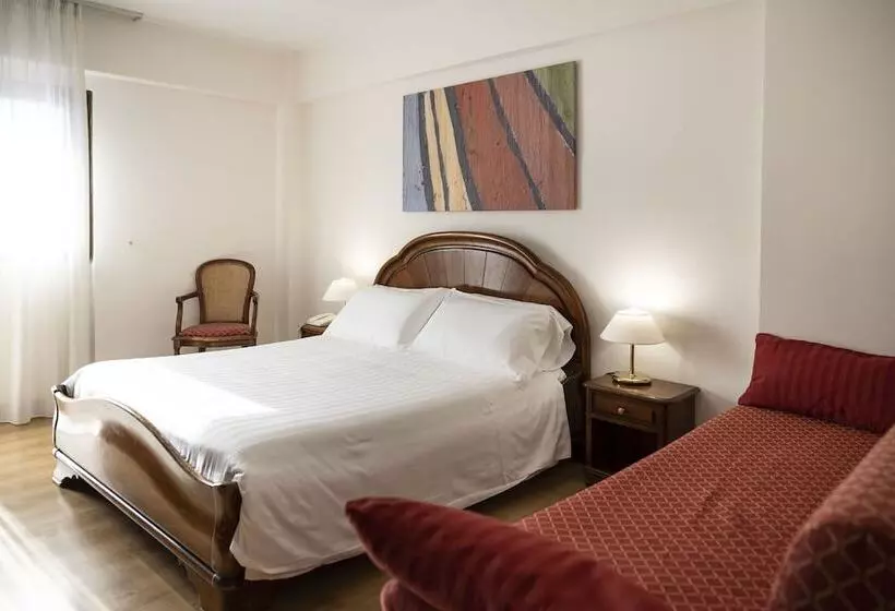اتاق استاندارد سه نفره, Grand Hotel Del Parco