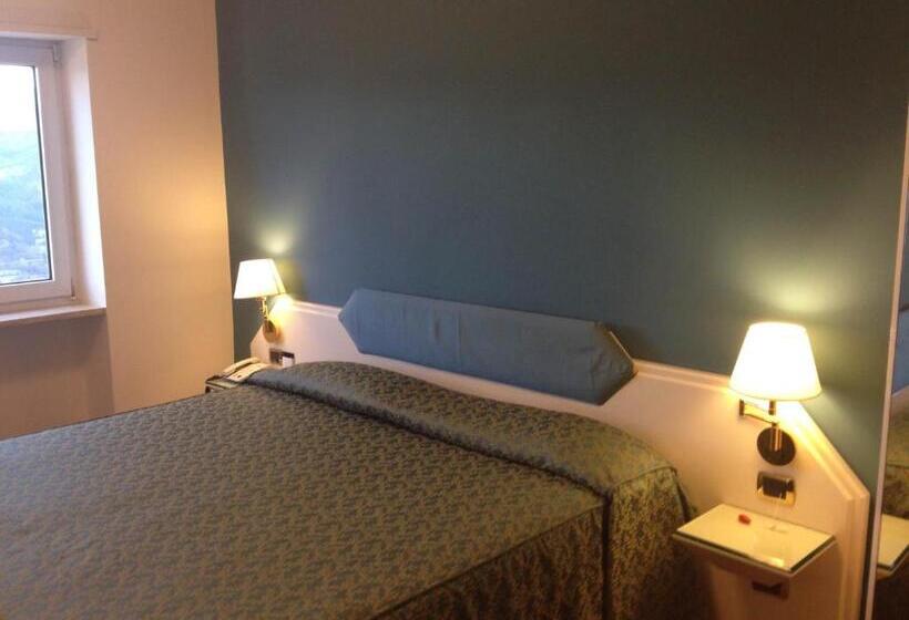 اتاق استاندارد, Grande Albergo Potenza