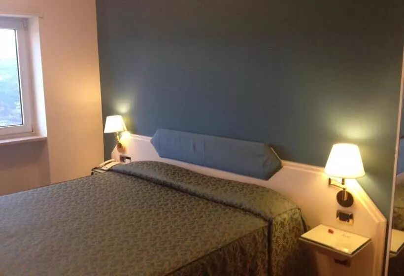 اتاق استاندارد, Grande Albergo Potenza