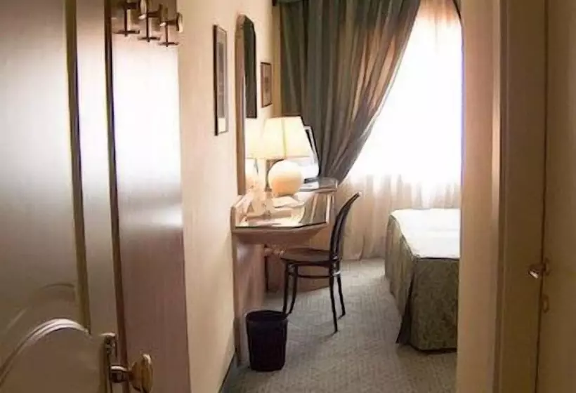 اتاق استاندارد, Grande Albergo Potenza