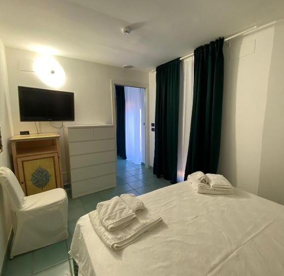 חדר דלוקס נוף לים, Il Gabbiano Palinuro