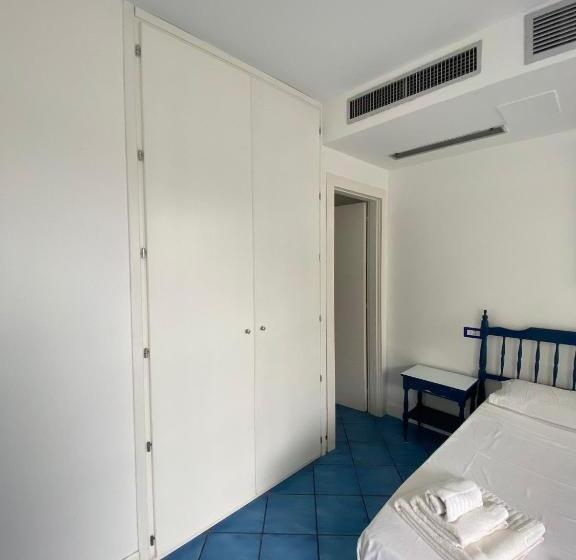 חדר אקונומי, Il Gabbiano Palinuro