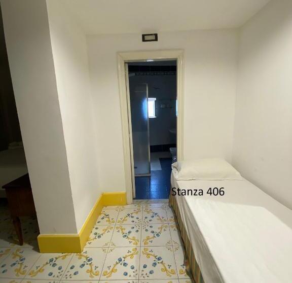 חדר דלוקס לשלושה עם נו לים, Il Gabbiano Palinuro