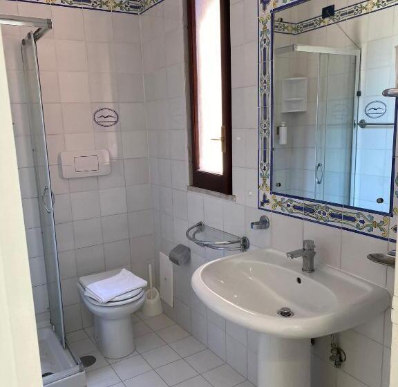 חדר אקונומי, Il Gabbiano Palinuro