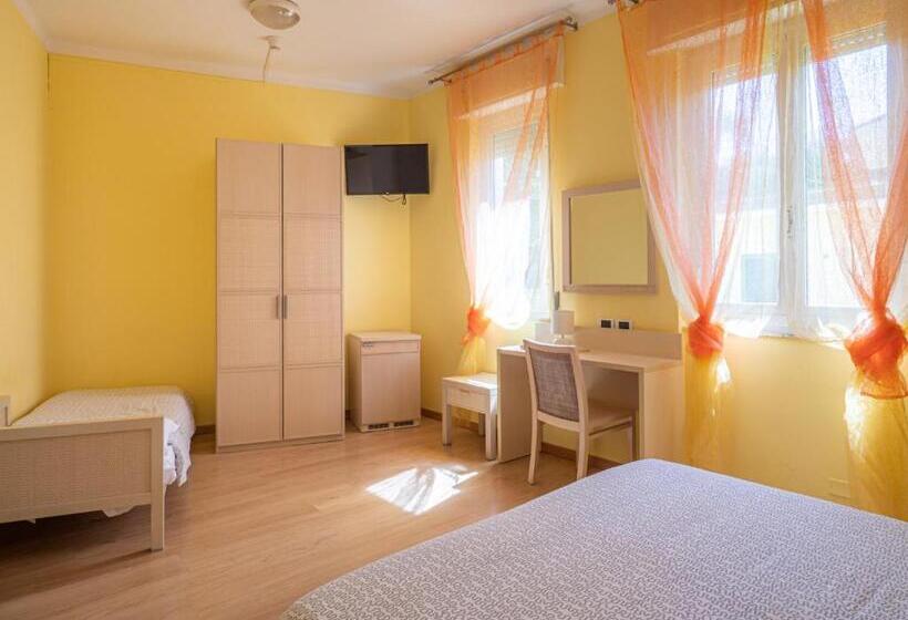 Трежместный Номер Economy, Il Nido