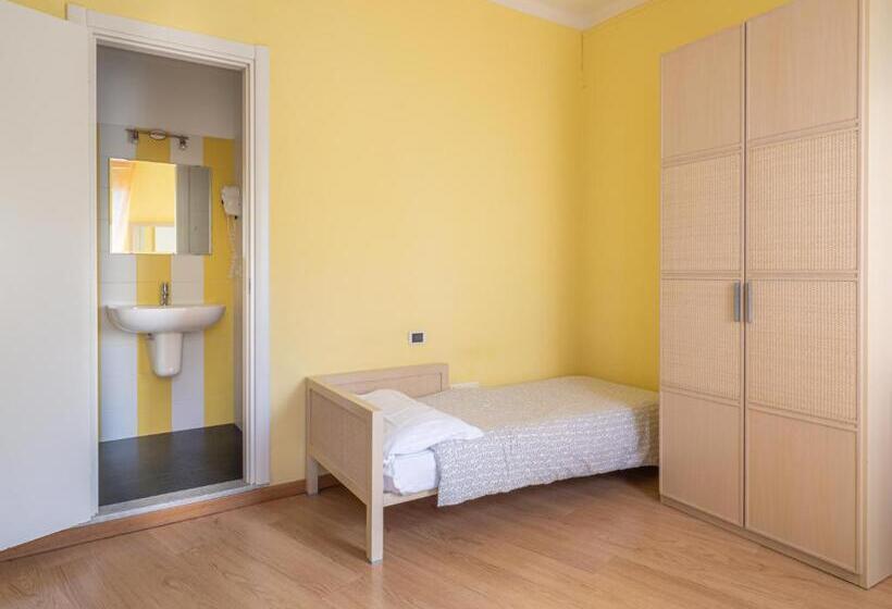 Трежместный Номер Economy, Il Nido