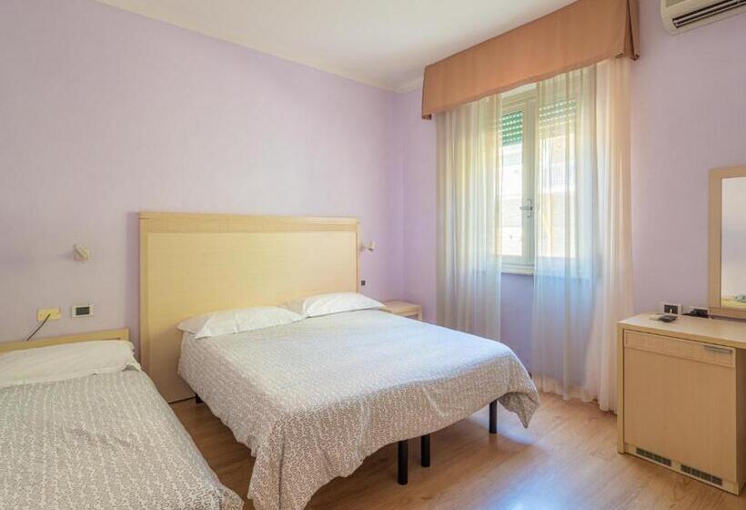 Трежместный Номер Economy, Il Nido