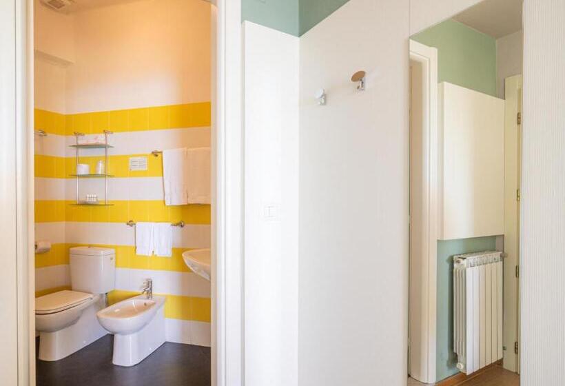 Четырехместный Номер Стандарт Вид на Море, Il Nido