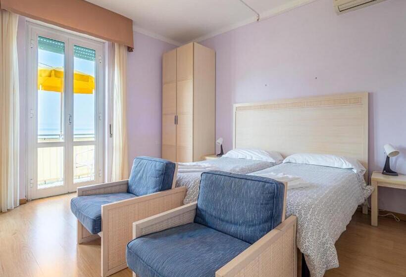 Четырехместный Номер Стандарт Вид на Море, Il Nido