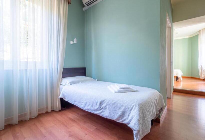 Семейный Номер, Il Nido