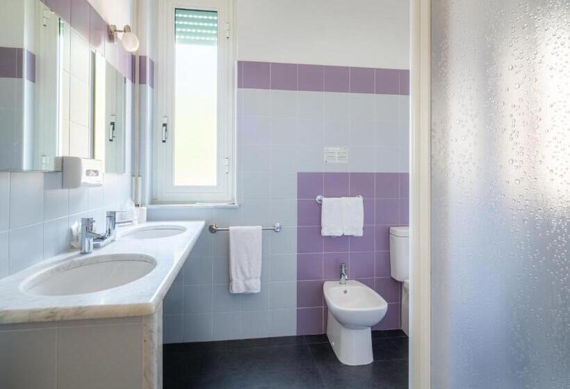 Семейный Номер Вид на Море, Il Nido