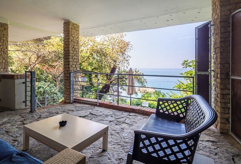 Номер Стандарт Вид на Море, Il Nido