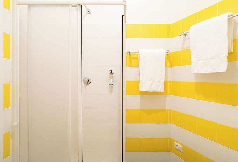 Четырехместный Номер Стандарт Вид на Море, Il Nido