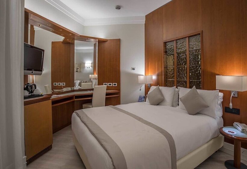 סוויטת ג'וניור, La Giocca