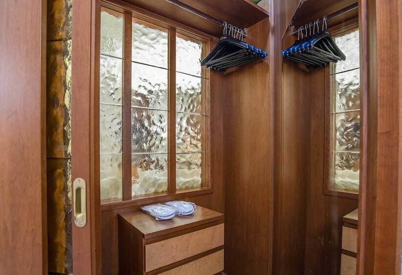 סוויטת ג'וניור, La Giocca