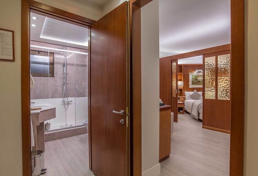 סוויטת ג'וניור, La Giocca