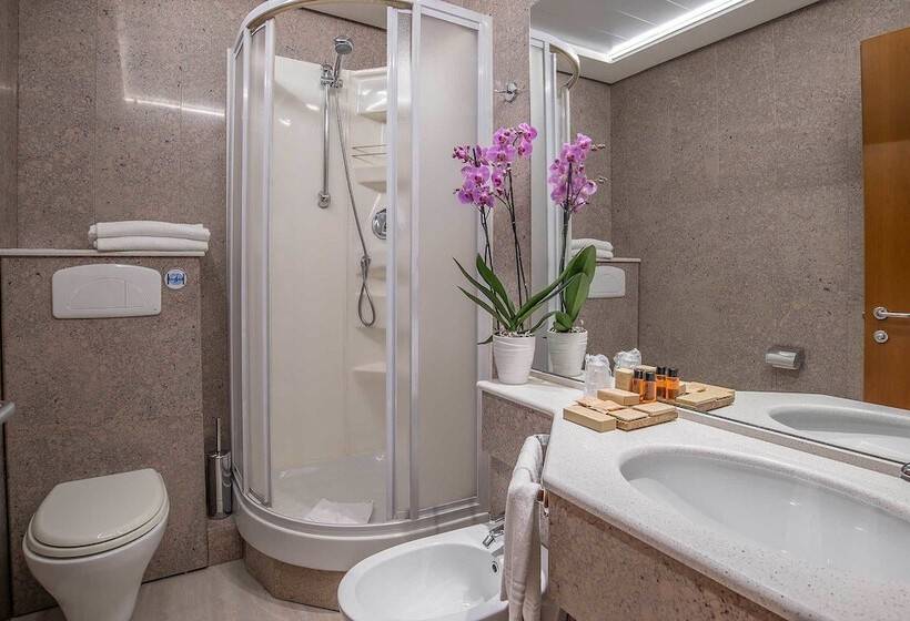 חדר סופריור, La Giocca