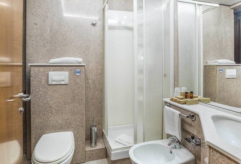 חדר סופריור יחיד, La Giocca