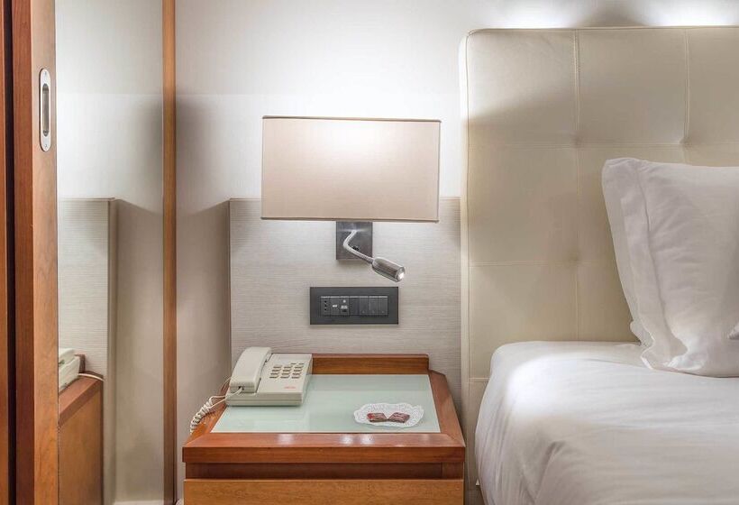 חדר סופריור יחיד, La Giocca