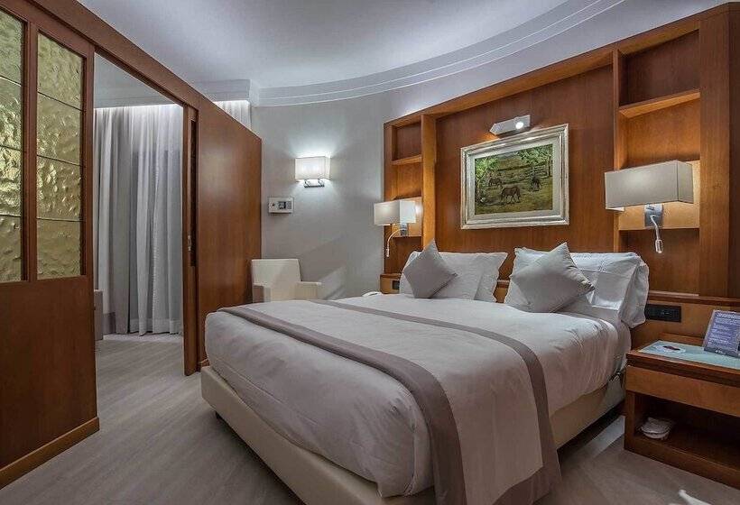 סוויטת ג'וניור, La Giocca